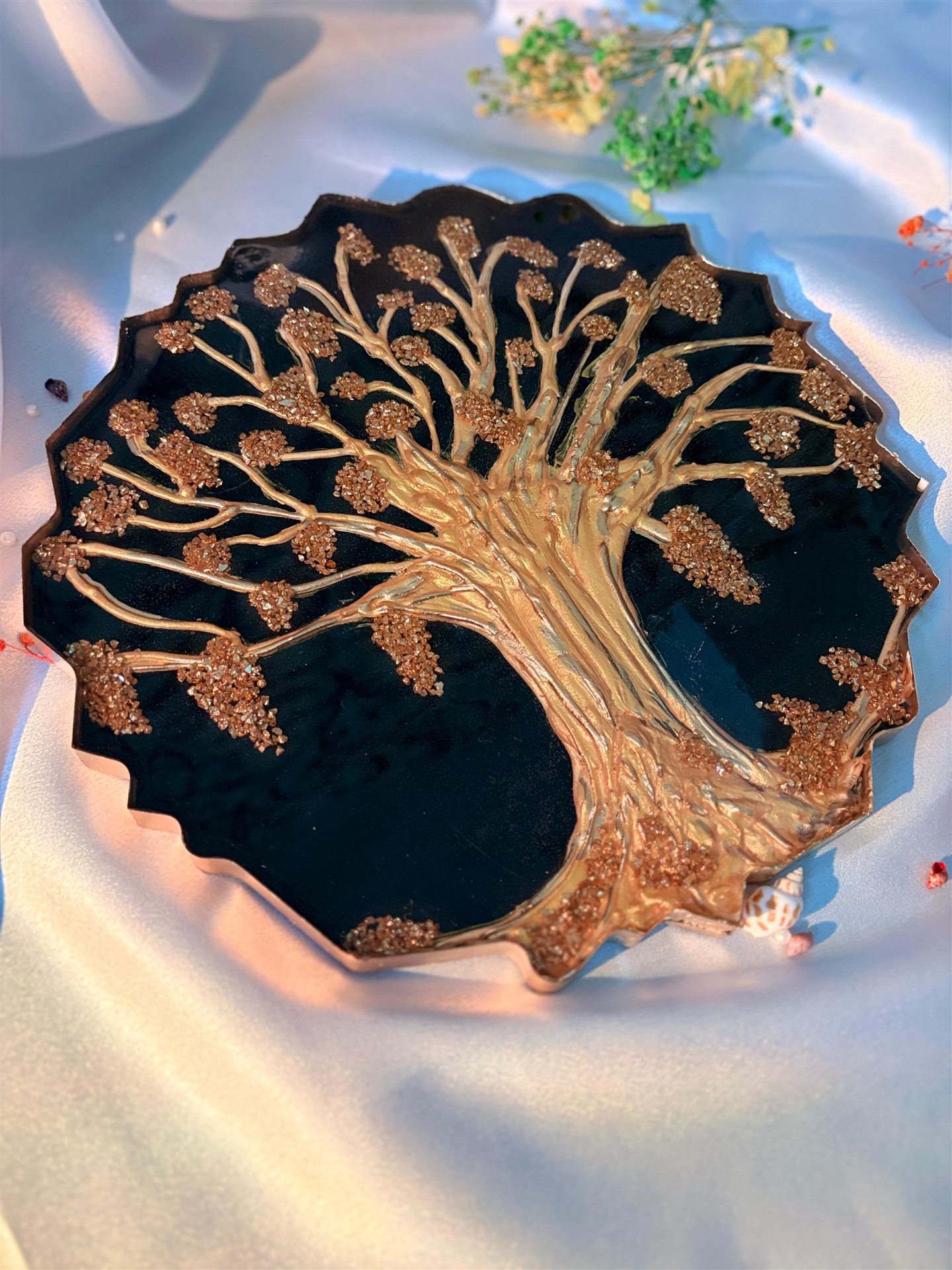 Tree Resin Frame - Handmade Epoxy Decorative Showpiece